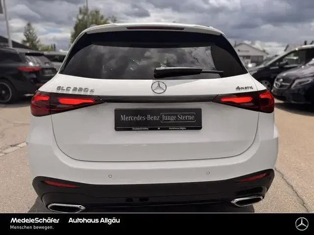 Mercedes-Benz GLC 220