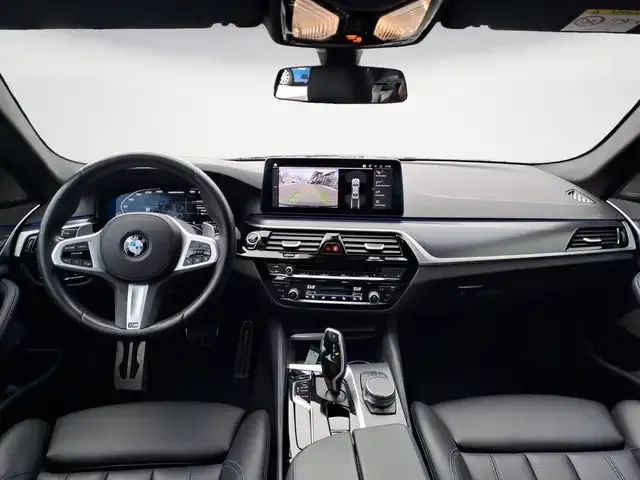 BMW 550