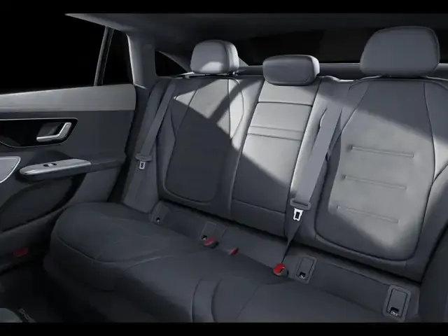 Mercedes-Benz EQE 300