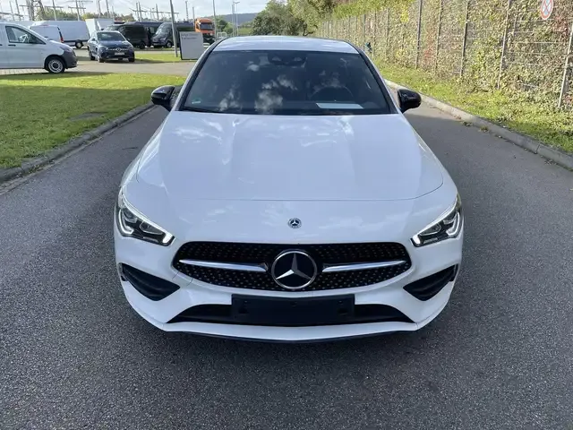 Mercedes-Benz CLA 250
