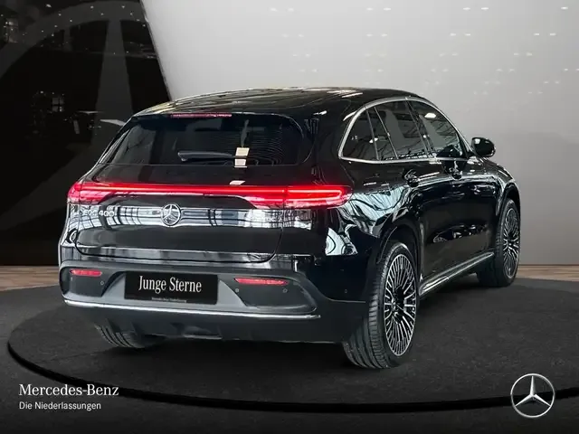 Mercedes-Benz EQC 400