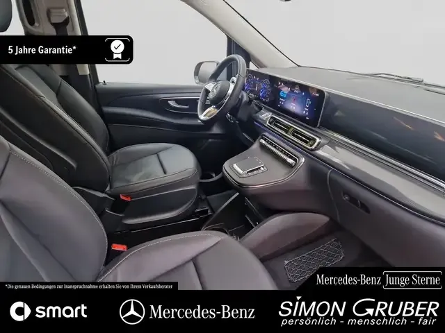 Mercedes-Benz EQV 300