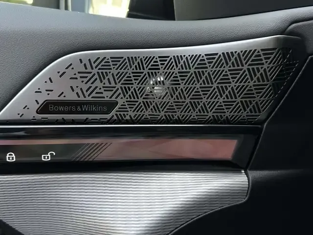 BMW 550