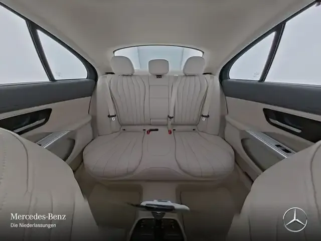 Mercedes-Benz E 400
