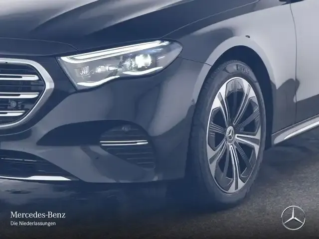 Mercedes-Benz E 400