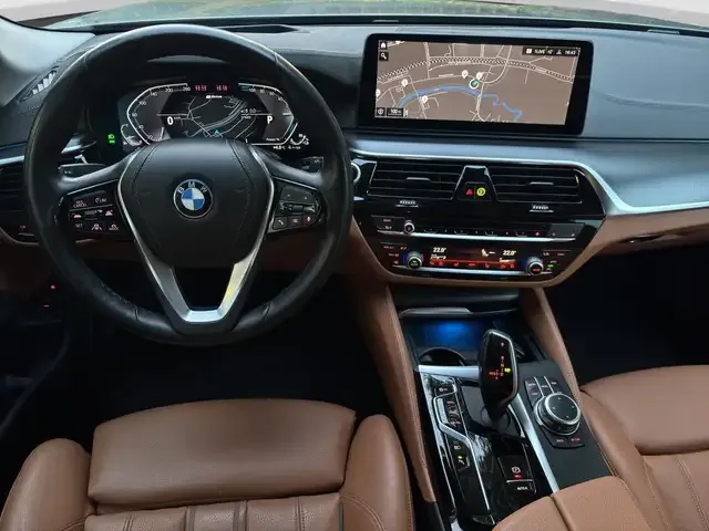 BMW 530