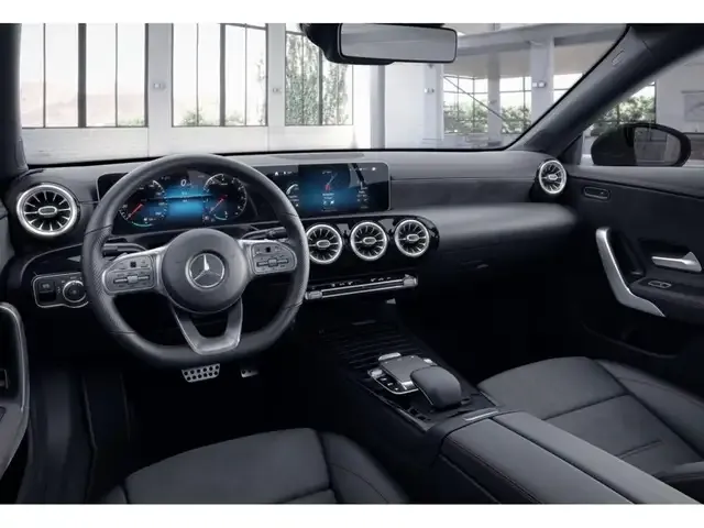 Mercedes-Benz CLA 180