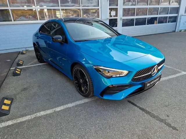 Mercedes-Benz CLA 200