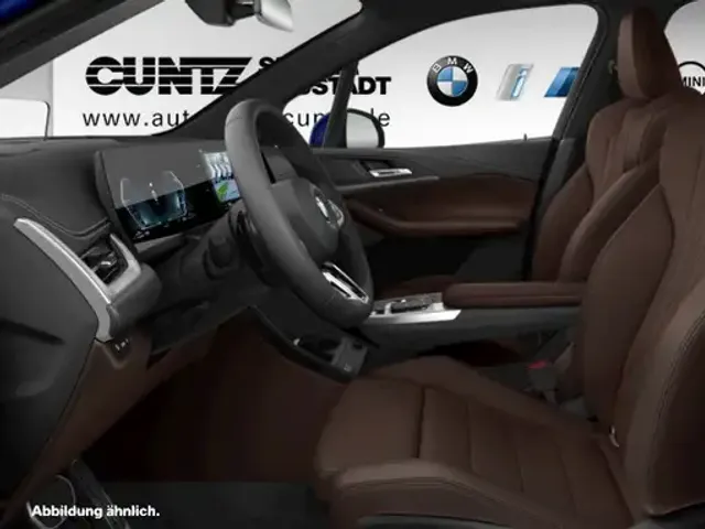 BMW 225