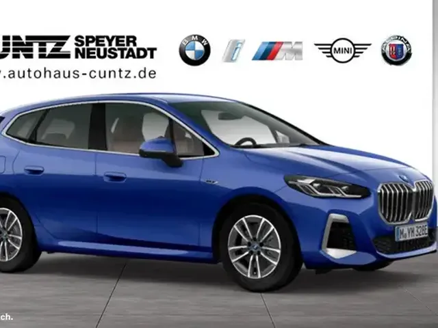 BMW 225