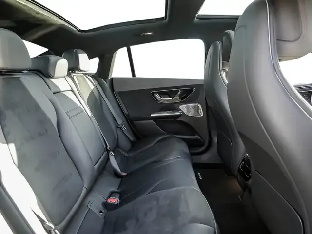 Mercedes-Benz EQE 350