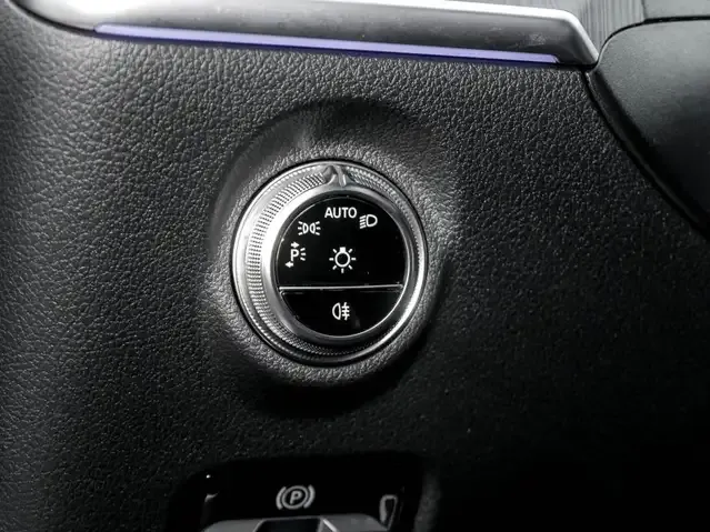 Mercedes-Benz CLE 300