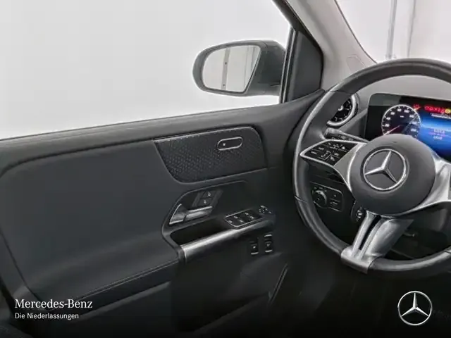 Mercedes-Benz B 250