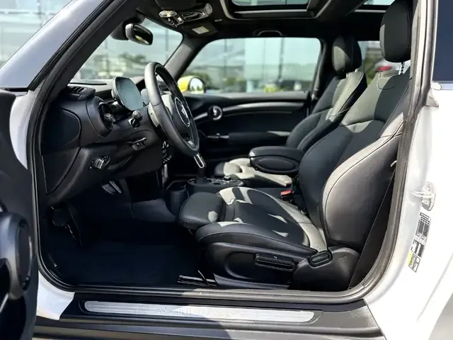 MINI Cooper SE
