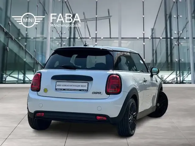 MINI Cooper SE