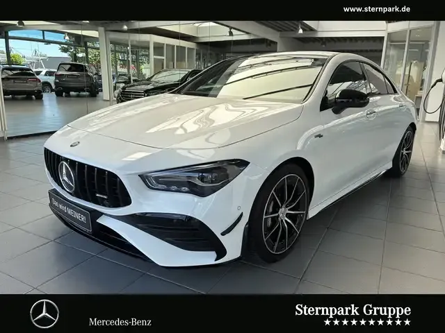 Mercedes-Benz CLA 35 AMG