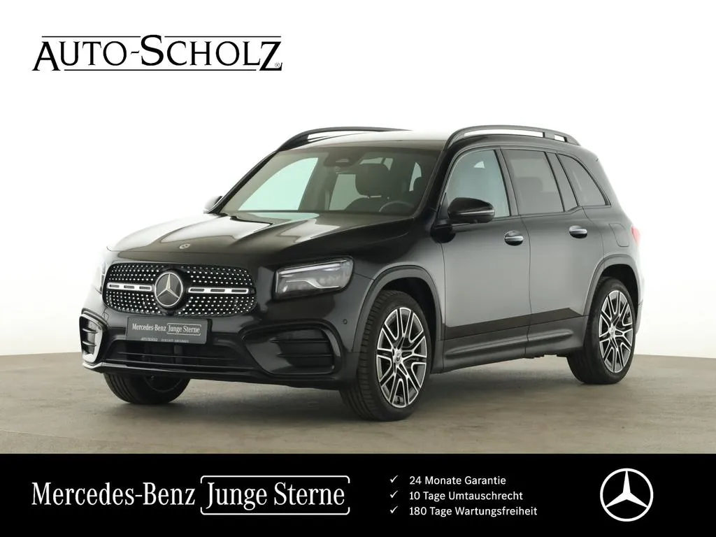 Mercedes-Benz GLB 220