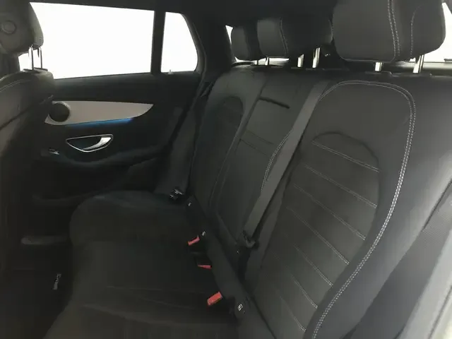 Mercedes-Benz EQC 400