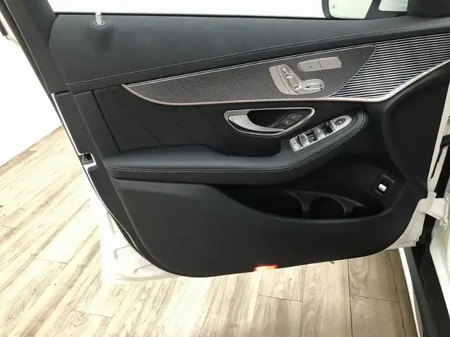 Mercedes-Benz EQC 400