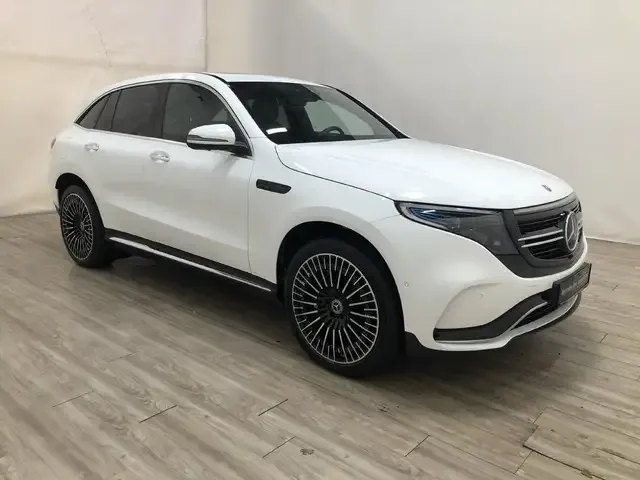 Mercedes-Benz EQC 400
