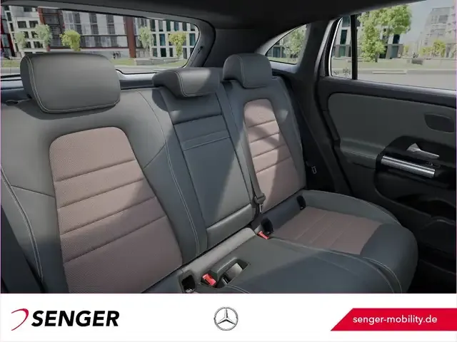 Mercedes-Benz EQA 300