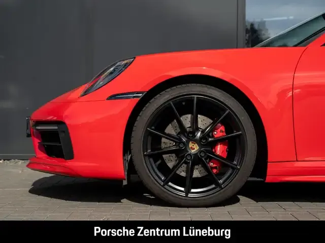 Porsche 992