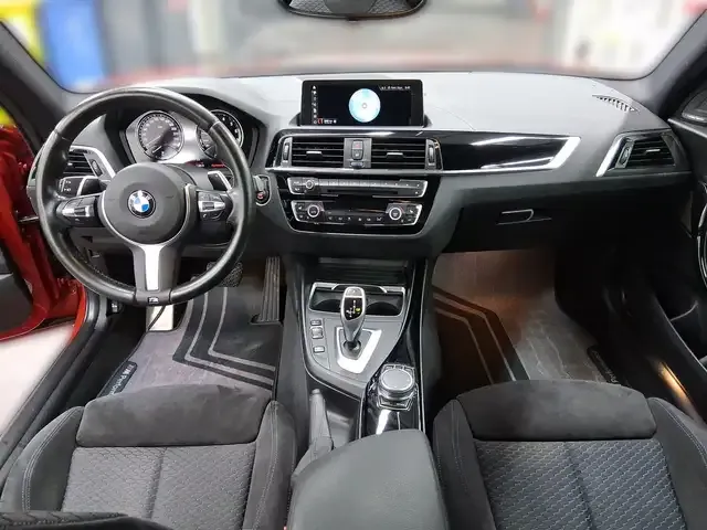 BMW 230