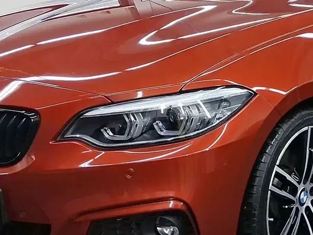 BMW 230