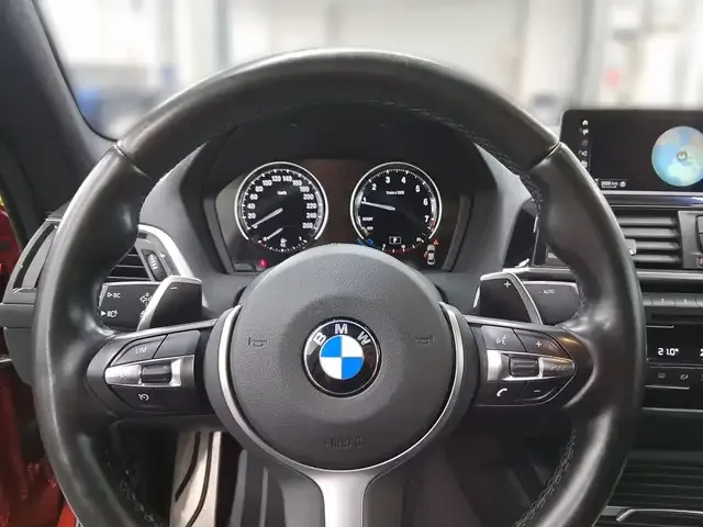 BMW 230