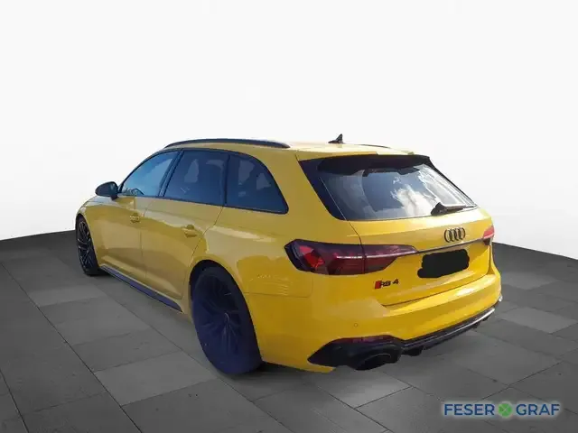 Audi RS4