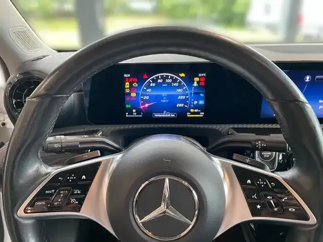 Mercedes-Benz A 250