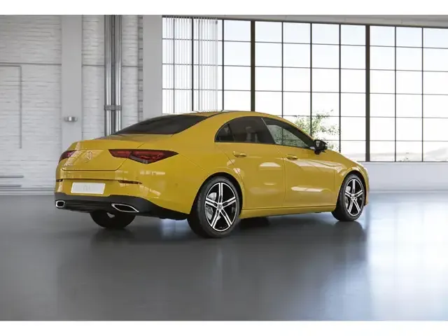Mercedes-Benz CLA 200