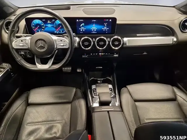 Mercedes-Benz GLB 180