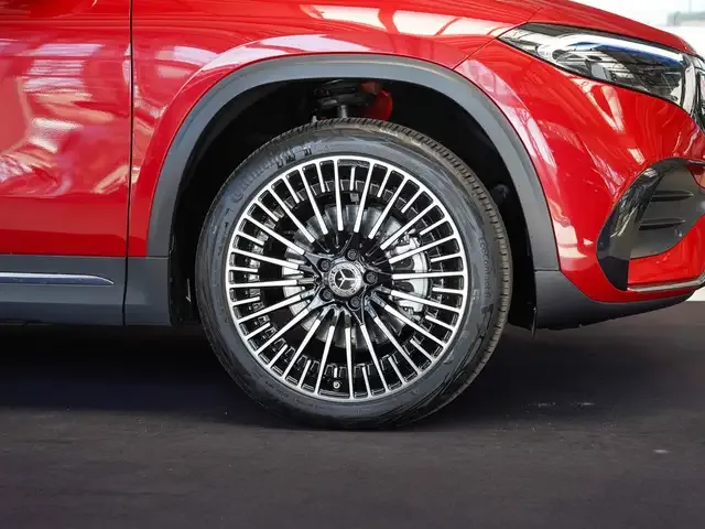 Mercedes-Benz EQA 300