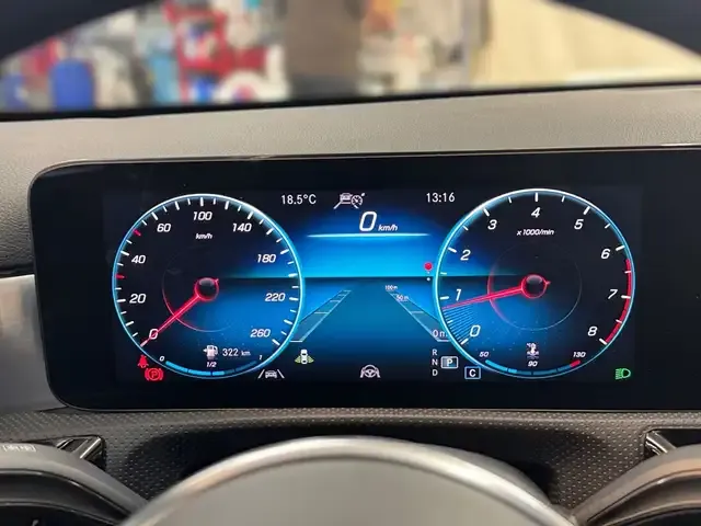 Mercedes-Benz A 200