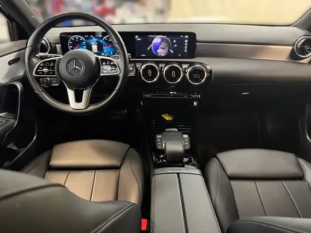 Mercedes-Benz A 200