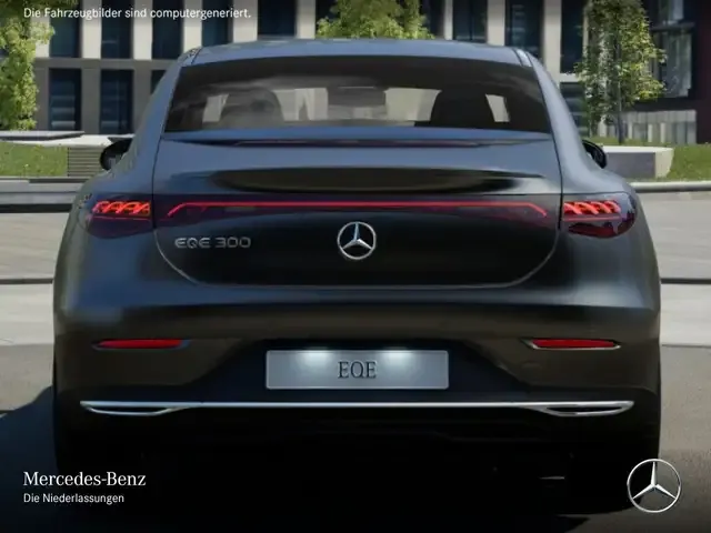 Mercedes-Benz EQE 300