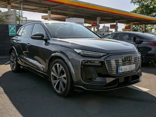 Audi Q6 e-tron