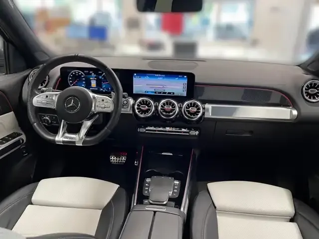 Mercedes-Benz GLB 35 AMG