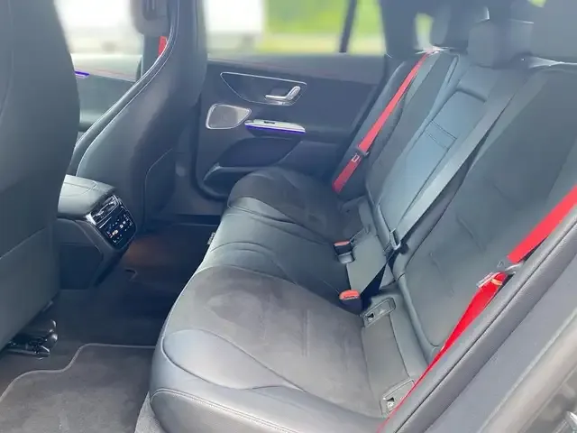 Mercedes-Benz EQE 350