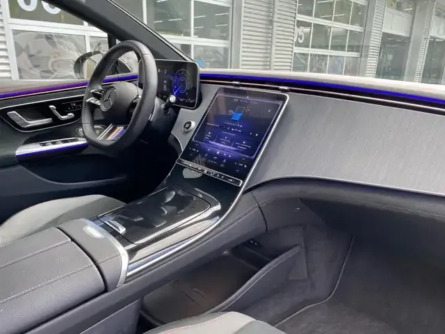 Mercedes-Benz EQE 350
