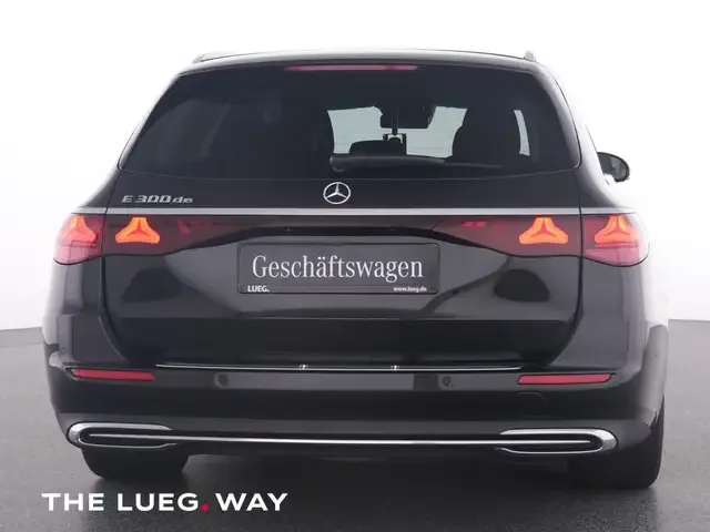 Mercedes-Benz E 300