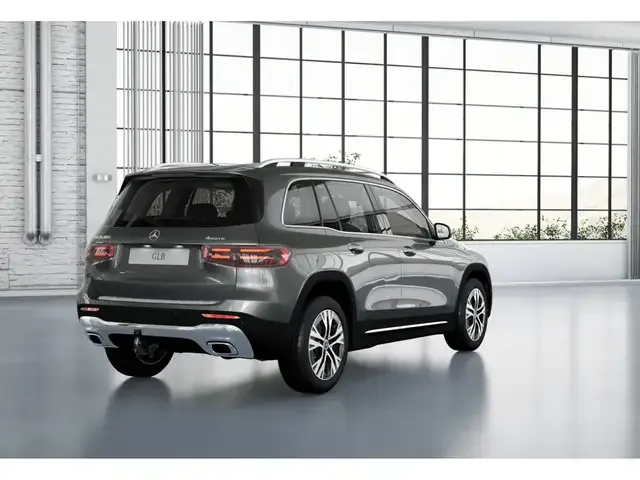 Mercedes-Benz GLB 220