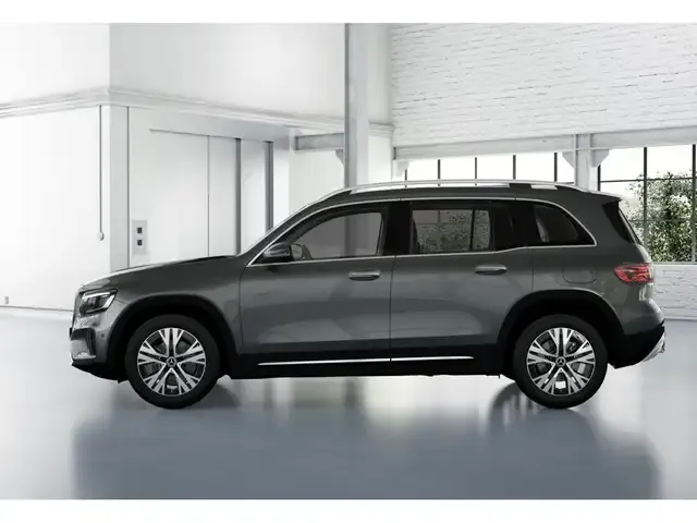 Mercedes-Benz GLB 220