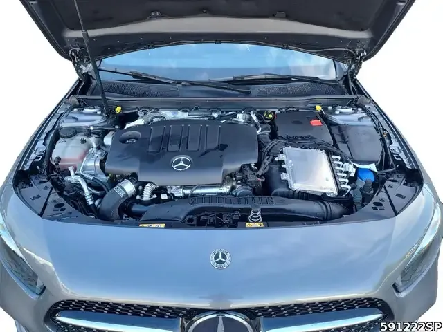 Mercedes-Benz A 220