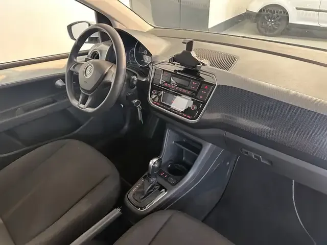 Volkswagen e-up!