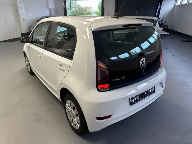 Volkswagen e-up!