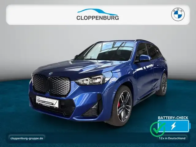 BMW iX1