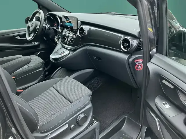 Mercedes-Benz EQV 300