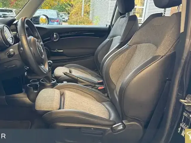 MINI One